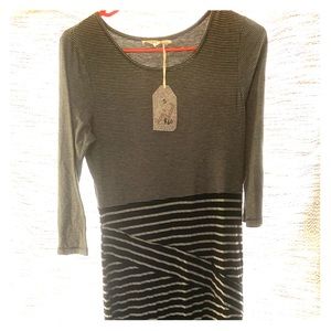 Hem & Thread midi long sleeve pencil dress